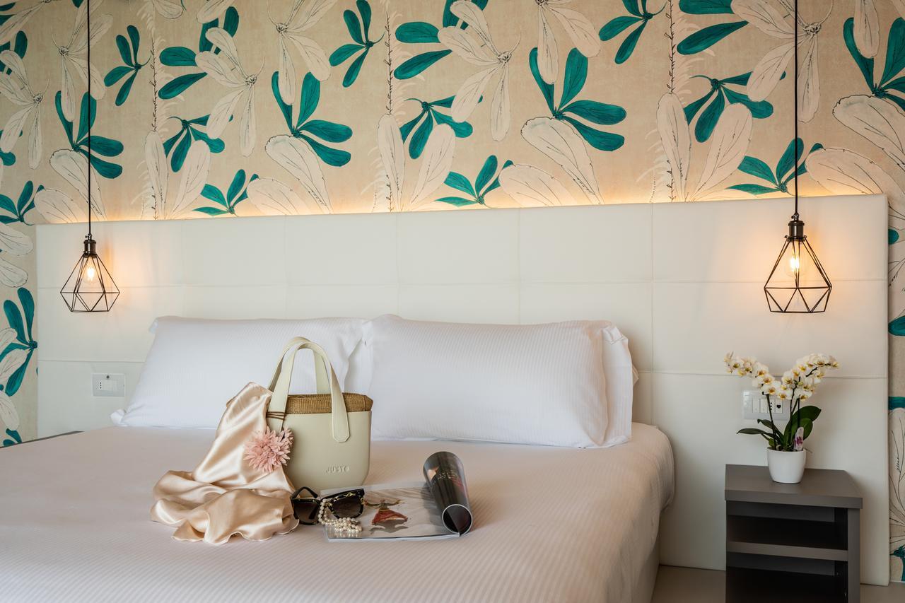 Deluxe Suite mit seitlichem Meerblick